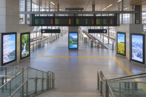 why japanese train stations have so many screens